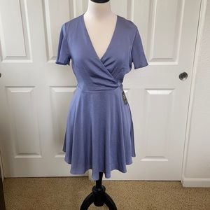 EXPRESS GRAY SHORT DRESS. NEW.